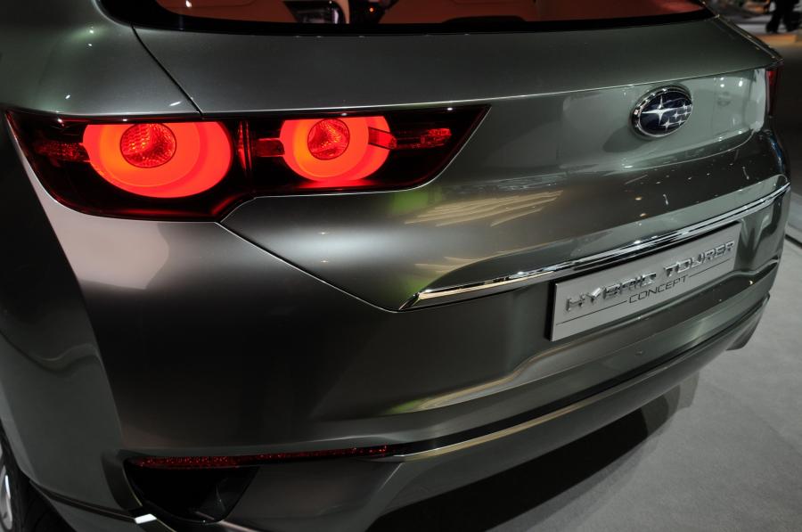  Subaru Hybrid Tourer Concept 2009 года  (фото 24 из 86)
